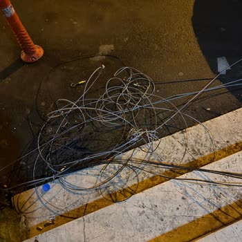 Satış Sonrası Kablo Kesilmesi Ve İnternet Kesintileriyle Hayal Kırıklığı