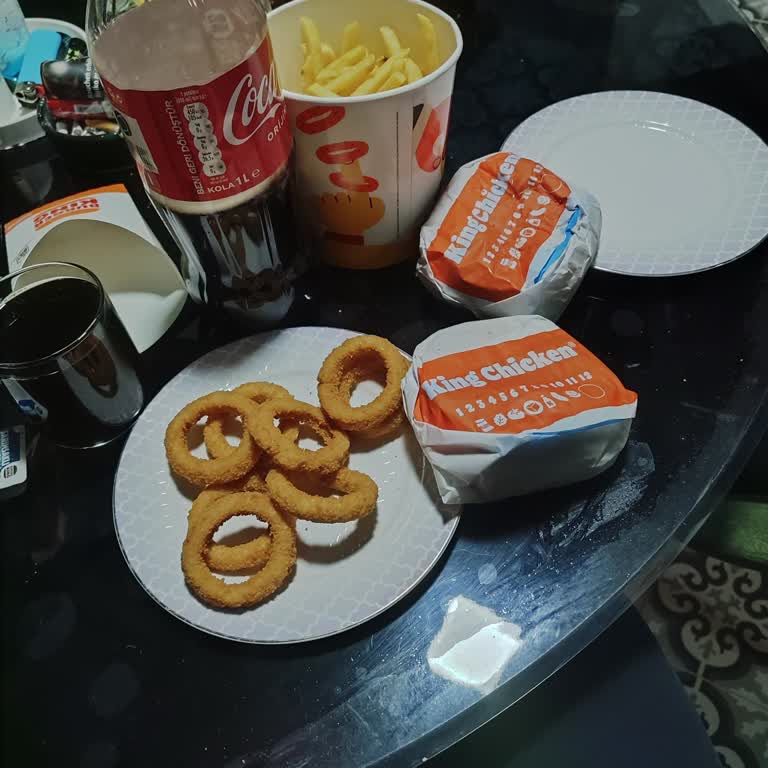 Eksik Big King Hamburgerler Ve Yanıltıcı Canlı Destek Yanıtı