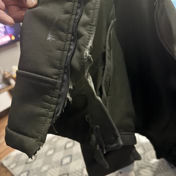 Çamaşır Makinesinde Yanık Kokusu Ve Kıyafet Zararları: Ürün Değişimi İsteği