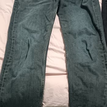 Loft'tan Alınan Kot Pantolonlarda Renk Solması Ve Kumaş Yırtılması