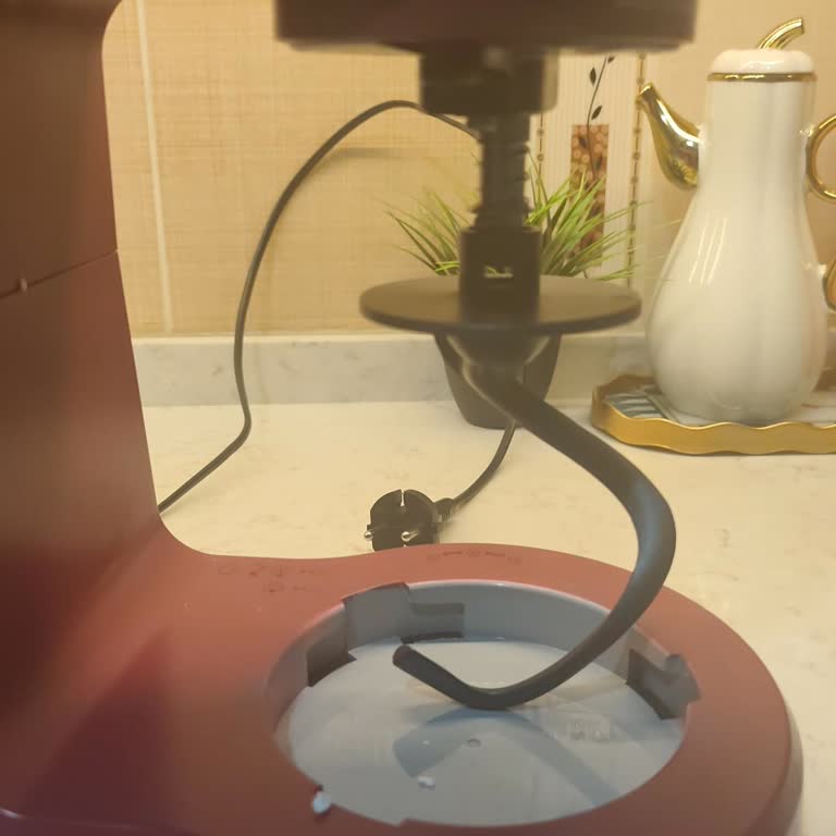 Defalarca Servise Gönderilmesine Rağmen Çözülmeyen Hamur Yoğurma Makinesi Sorunu