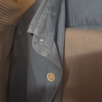 4000 TL'lik W Collection Gömleği Tek Yıkamada Çizgi Ve Beyaz Dikiş Sorunu