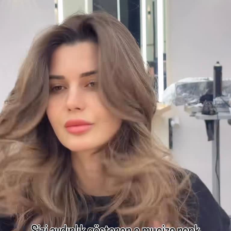 Odak Kuaför (Erenköy) Saçımda Belirgin Bir Sertleşme İle Dökülme Sorunları Yaşamaya Başladım