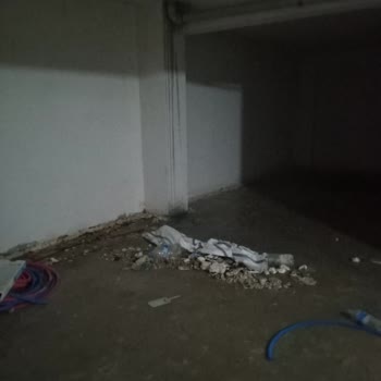 Tamamlanmamış Bina: Bodrumda Su Birikmesi Ve Açık Kablolar İçin Fettahoğlu’dan Acil Çözüm Talebi