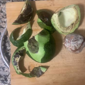 Migros'tan Çürük Avokado Gönderimi Ve Müşteri Memnuniyetsizliği