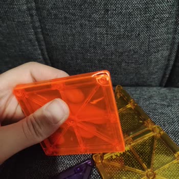 Magly Manyetik Bloklarda Hızlı Kırılma Ve Deformasyon, Ücretsiz Değişim Talebi