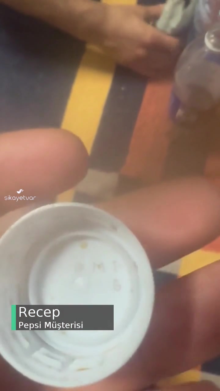 Pepsi Kapak Üzerinde Kod Hatası videonun kapak resmi