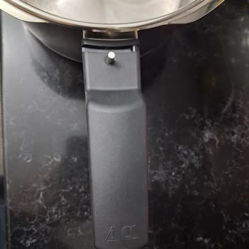 Kilidi Çıkan Düdüklü Tencere İçin Garanti Kapsamında Ücretsiz Onarım Talebi