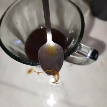 Jacobs Cronat Gold Kahvesinde Çuval İpi Benzeri Yabancı Madde, Sağlık Riski Ve Cevapsız Şikayet