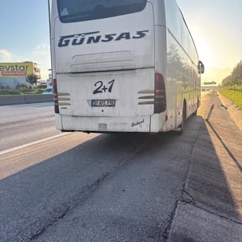 Cenaze Yolculuğunda Otobanda Bırakılma Ve Saygısız Muavin Davranışı