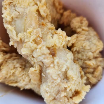 Popeyes Siparişimde Çiğ Tavuk, Eksik Sos Ve Sağlık Sorunu; Tam İade Talebi