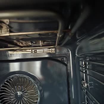 Arçelik Ankastre Fırın Lambası Cam Kapağının Kendi Kendine Çatlaması Ve Garanti Dışı Ücret Talebi