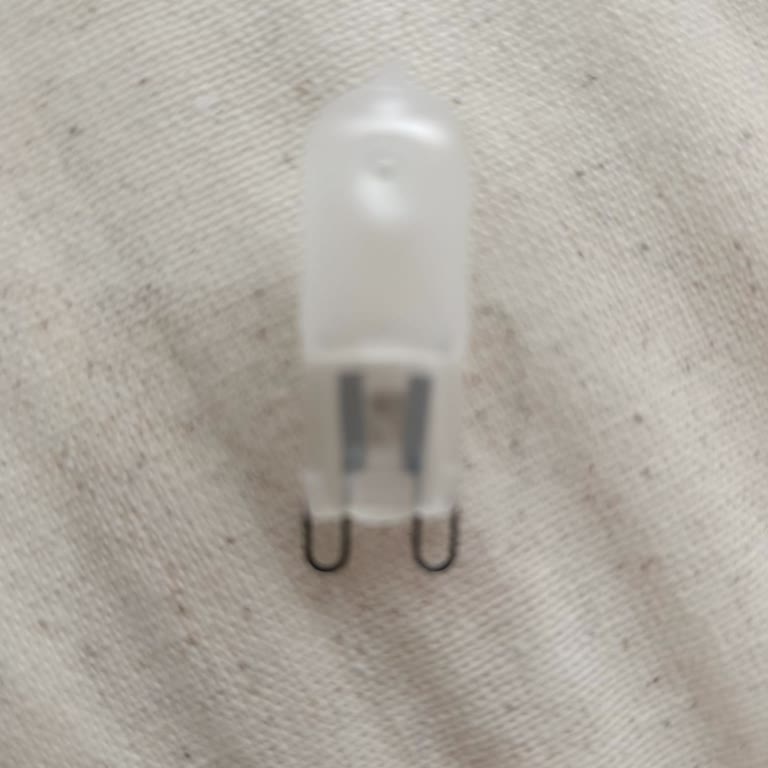 Kısa Sürede Tekrar Patlayan Ampul Ve Güvenlik Endişesi