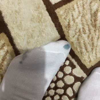 Ayakkabı Boyası Çoraplarımı Kirletiyor Ve Değişim Talep Ediyorum