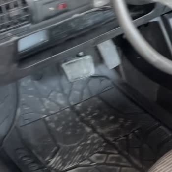 Goodyear Paspasların 30 Gün İçinde Kenarlarda Yırtılma Ve Değişim Talebi