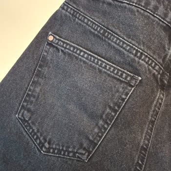 Mavi Mağazasında Üretim Hatası Olan Jean Değişim Talebi Reddedildi