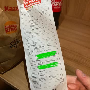 Eksik Burger İçin Ücret İadesi Ve İletişim Talebi