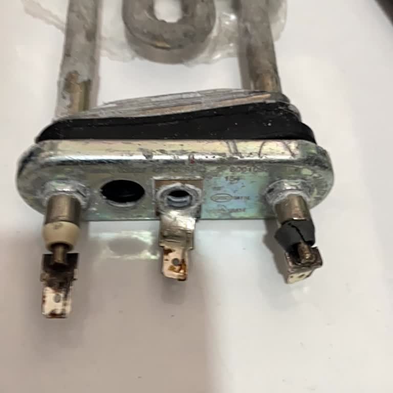 Servis Çalışanlarının Rezistans Hatası Ve 900 TL Ücret İadesi Talebi