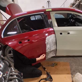 Kaza Sonrası 1 Milyonluk Tazminat Alınmasına Rağmen Araç Perte Ayrılmadı Ve İkame Araç Verilmedi