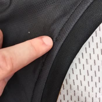 Bushido (bushido-shop.com) Hem Defolu Hem De Beden Olarak Uymayan Bir Ürün Gelmesi