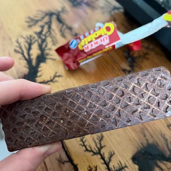 Ülker Çikolatalı Gofrette Görünür Bozulma Ve Sağlık Endişesi