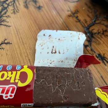 Ülker Çikolatalı Gofrette Görünür Bozulma Ve Sağlık Endişesi