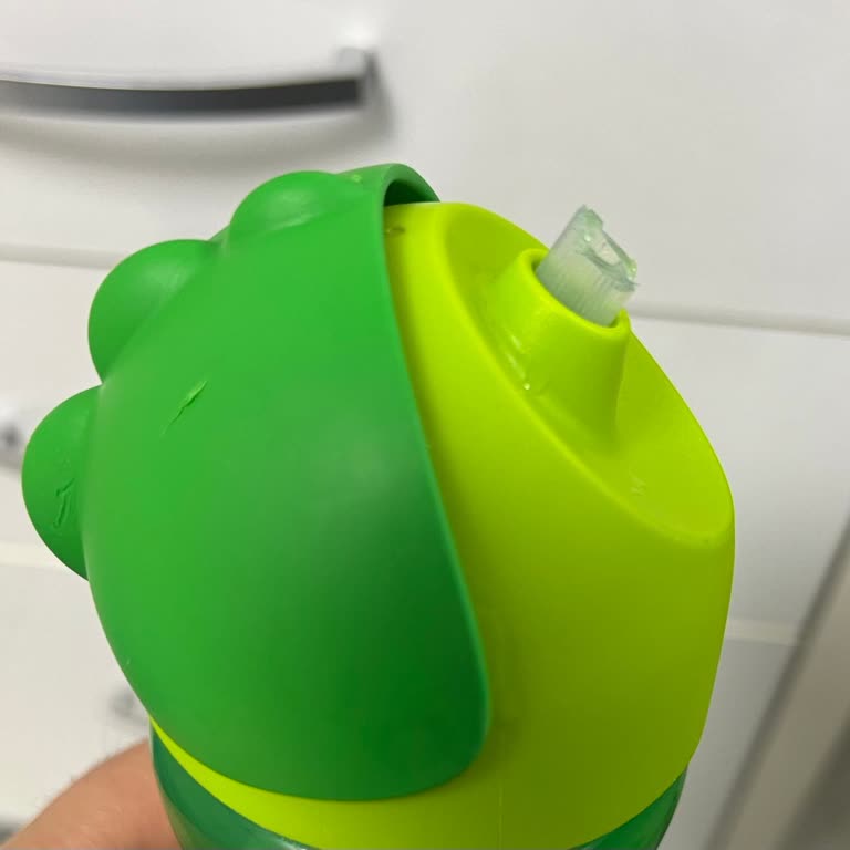 Philips Avent Sulukta Pipet Kapağa Çarparak Koptu, Tasarım Hatası Ve Garanti Reddi