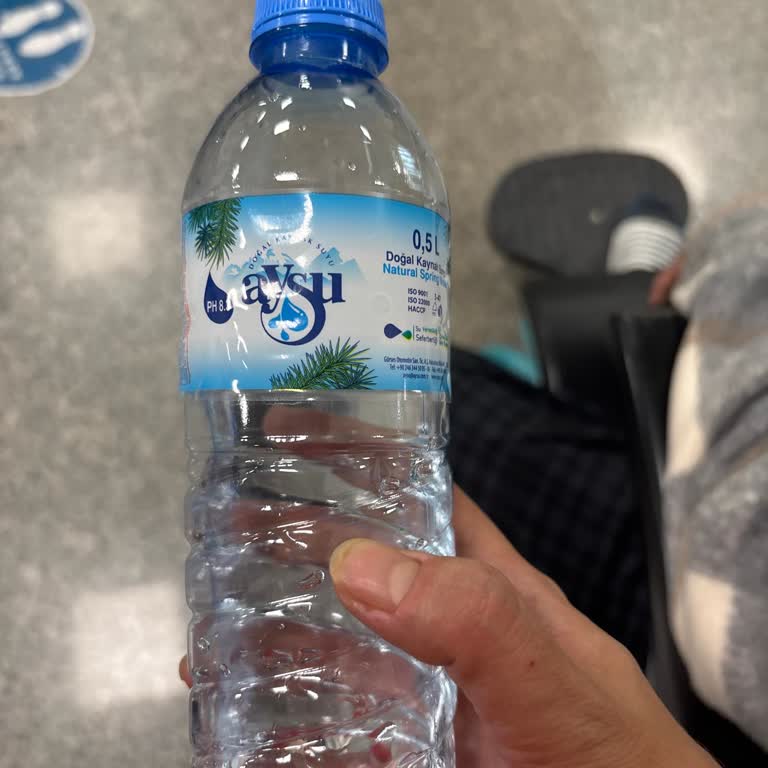 Aysu Pet Şişe Suyunda Yoğun Plastik Ve Klor Kokusu Sağlık Riski