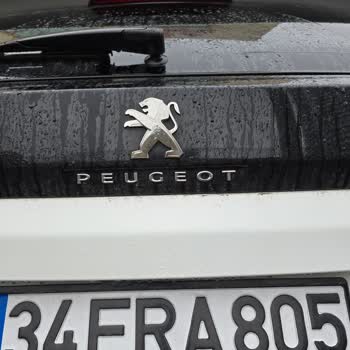 Vavacars’ın Orijinal Plaka Takmaması Nedeniyle 1000 TL Masraf Ve Zaman Kaybı