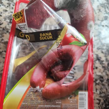 Beşler Sucukta Küflenme Sorunu, Sağlık Endişesi Ve Güven Kırılması