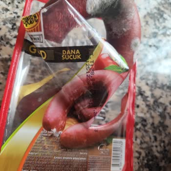 Beşler Sucukta Küflenme Sorunu, Sağlık Endişesi Ve Güven Kırılması