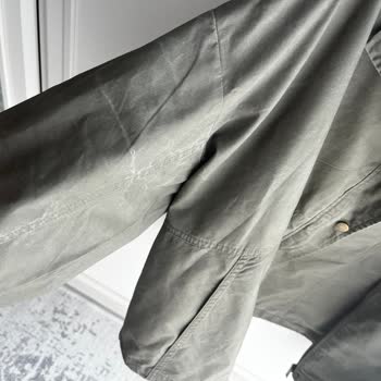 DeFacto Montum Yıkandıktan Sonra Beyaz Çizgiler Oluştu Ve İade Şartlarıyla Karşılaştım