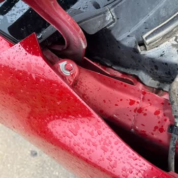 Hyundai Kona'da Garanti Dışı Boya Atması Ve Yüksek Tamir Ücreti Şikayeti