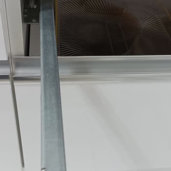 S**** a* Ş* Çekmece Rayı Plastik Tırnakları Kırıldı Ve Yedek Parça Talebi