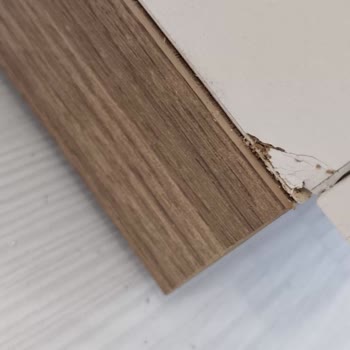 Teslim Edilmemiş Ve Kırık TV Ünitesi Şikayetim