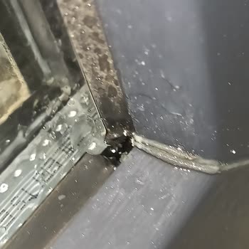 Adopen PVC Pencerelerde Su Sızıntısı Ve Ücretsiz Onarım Talebi