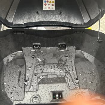 Honda Forza 250 Çantasında Su Sızıntısı Ve Servis Çözüm Yoksunluğu