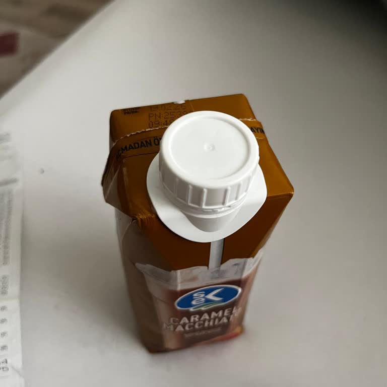 Migros Şubesinde Son Kullanma Tarihi Geçmiş Ürün Satışı Ve Umursamaz Çalışan Tutumu