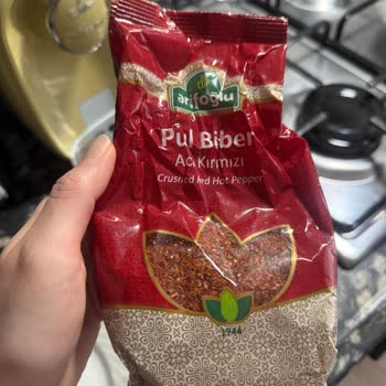 Arifoğlu Pul Biber Paketi Yerine Sumak Çıktı Ürün Güvenliği Endişesi