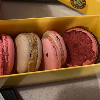 Kahve Dünyası Makaronları Bayat Ve Eksik Katmanlı, İade Talebi