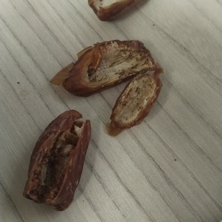 Köyceğiz Tarım Kredi Kooperatifinde Böcekli Hurma Satışı