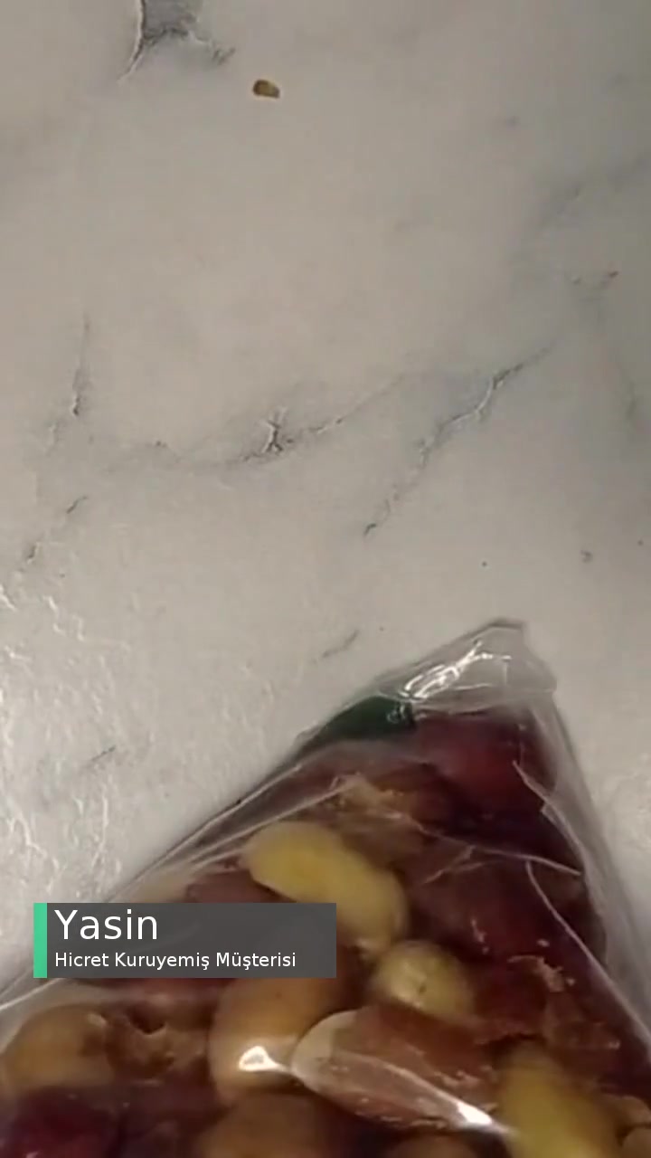 Hicret Kuruyemiş Bayat, Bozuk Ürün! videonun kapak resmi