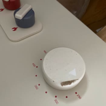 Zara Online’da Kırık Ahşap Oyuncak Mutfak Ve Yetersiz Müşteri Hizmeti