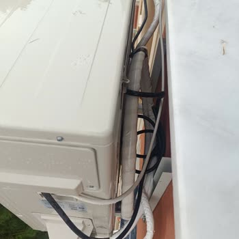 Eksik Montaj Ve Ücretli Onarım Talebiyle Klimada Sürekli Su Sızıntısı