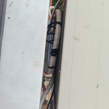 Eksik Montaj Ve Ücretli Onarım Talebiyle Klimada Sürekli Su Sızıntısı