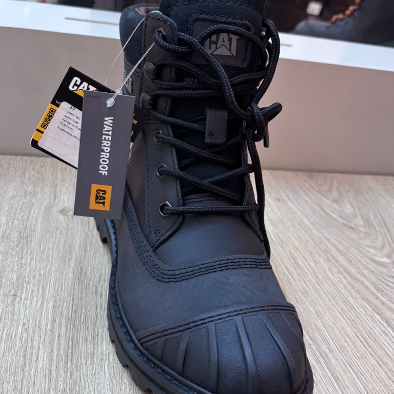 Su Geçirmez Olduğu Söylenen Botta Su Girişi Ve Müşteri Hizmetinden Yanıt Alınamaması