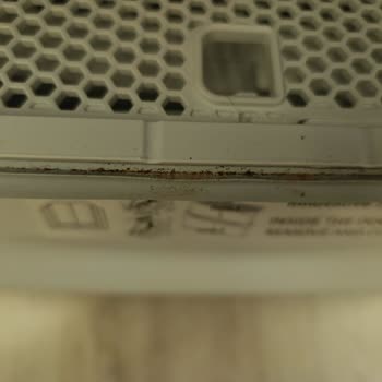 Tekrarlayan Paslanma Ve Kapak Düşmesi Nedeniyle Kalıcı Çözüm Talebi