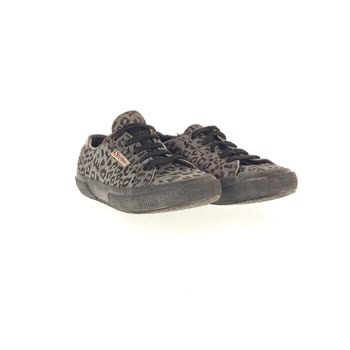 Premium Satıcıdan Gelen Defolu Ayakkabı İçin İade Reddi