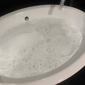 Ramada Otelinde Oda Bakımsızlığı Ve Yetersiz Müşteri Hizmeti