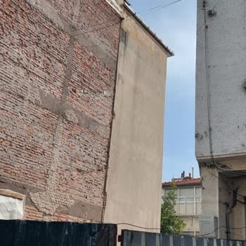 Üsküdar'da Turkcell Ev İnterneti Kesintisi, 20 Kez Arama Sonrası Çözüm Bekleniyor